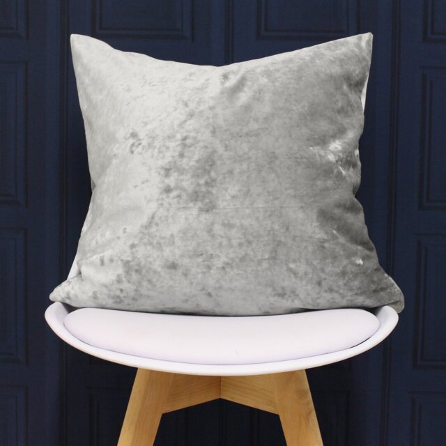 Naperville Square Cushion
