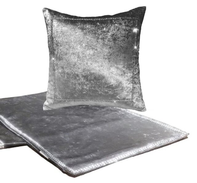 Rumbaugh 100% Polyester Bed Runner with Cushion Cover