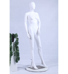 Annalayah Statue
