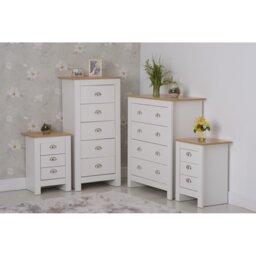 Susana 4 Piece Bedroom Set