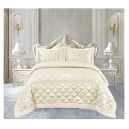 Haith Polyester Floral Bedspread with Pillowcases Included