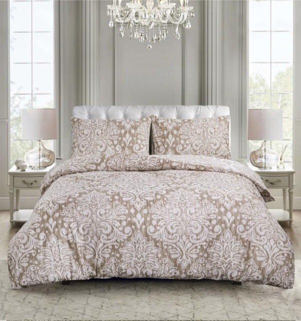 McTeer Duvet Cover Set with Pillowcases Included