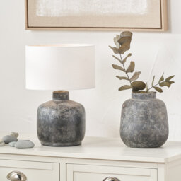 Annakatrin Ceramic Table Lamp