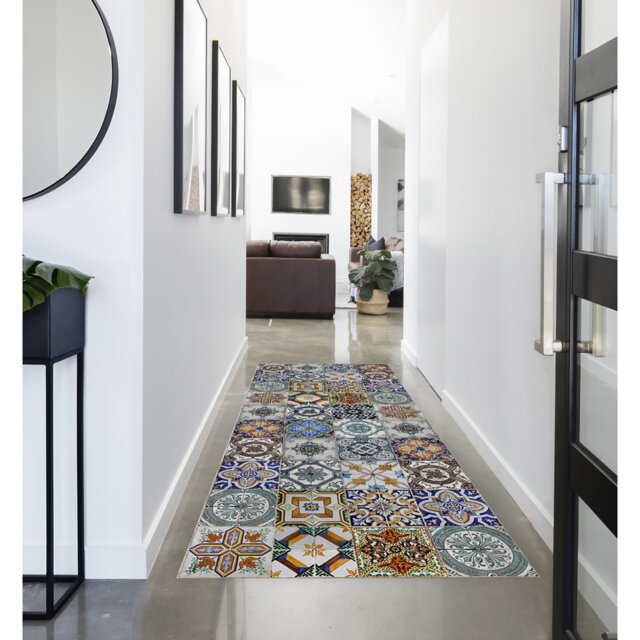Halona Geometric Indoor / Outdoor Area Rug