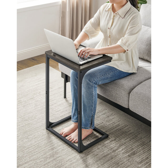 Aryell Pedestal End Table