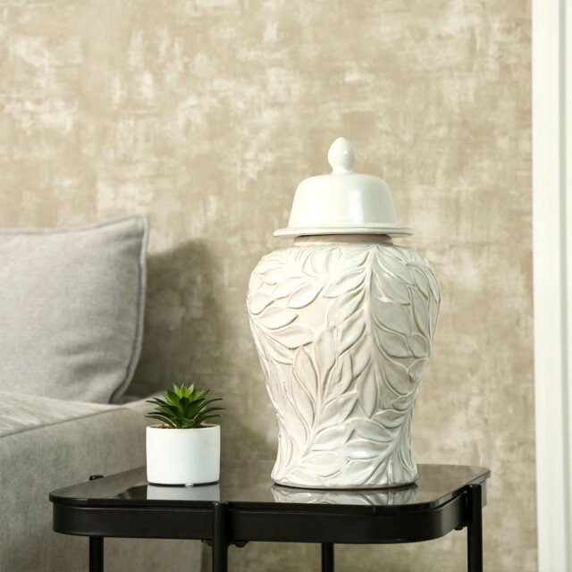 Carved Ceramic Ginger Jar With Lid For Living Room Decor, Modern Ginger Vase Decorative Home