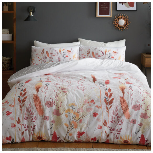 Botanical Pattern Polycotton Duvet Cover Set with Matching Pillowcases - Available in Single Double King Bedding