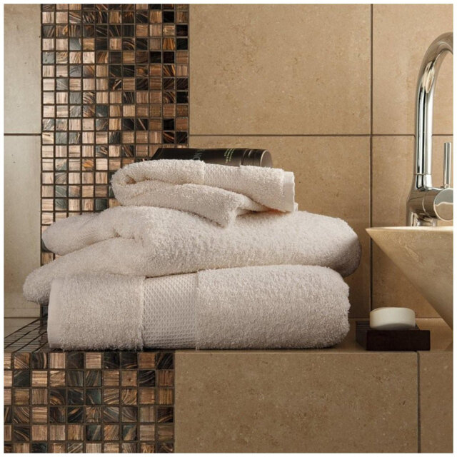 Miami Egyptian Cotton 700 GSM Bathroom Towel Set, Ultra Soft, Plush & Highly Absorbent Hand Towels, Bath Towels & Bath Sheets