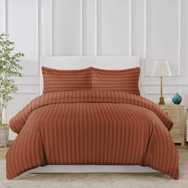Luxurious 3-Piece Ultra Soft Stripe Duvet Cover Set with Pillowcases