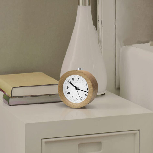 Analogue Wood Quartz Movement / Crystal Alarm Tabletop Clock