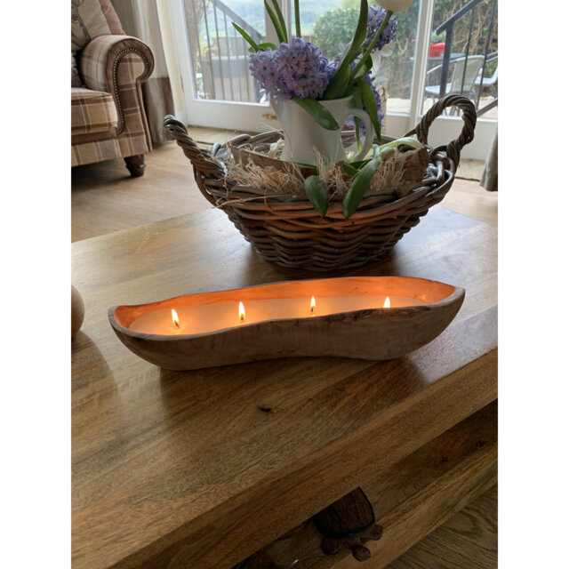 Fresh Scented Novelty Candle with Solid Wood Holder