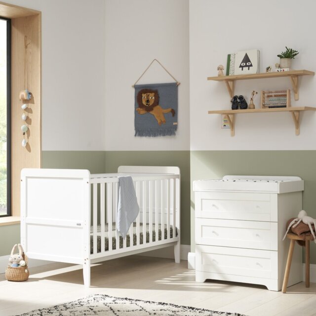 Tutti Bambini Rio 2-Piece Nursery Furniture Room Set
