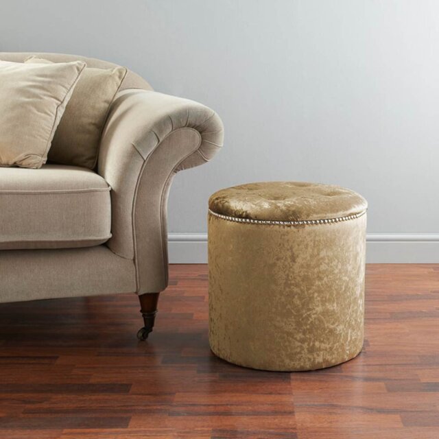 Hepner Velvet Tufted Round Solid Colour Pouffe Ottoman