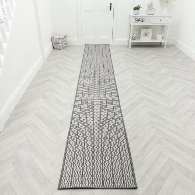 Cable Grey Indoor/Outdoor Hallway Runner Rug – Durable, Reversible & Hardwearing Carpet for Home or Garden