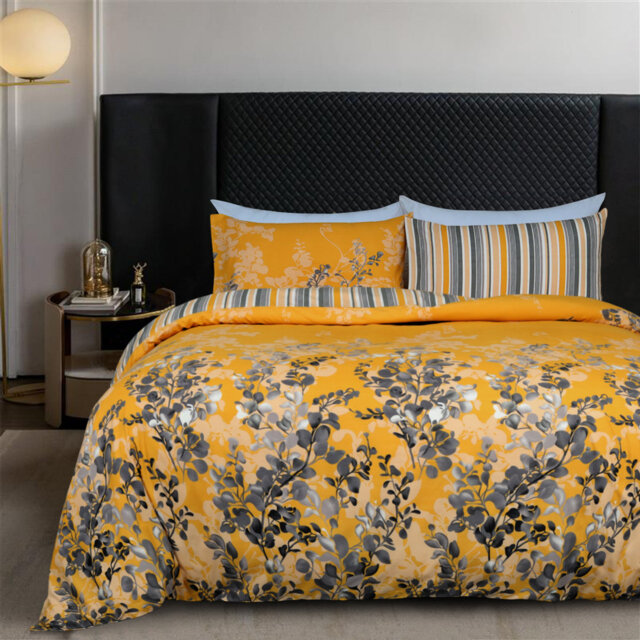 Ultra Soft Microfiber Dual Pattern Reversible Duvet Cover With Matching Pillow Covers