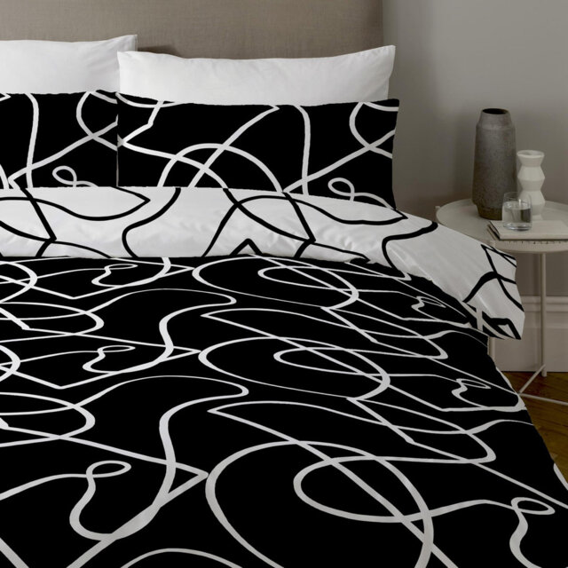 Alkistis Modern & Contemporary Piece Duvet Cover Set