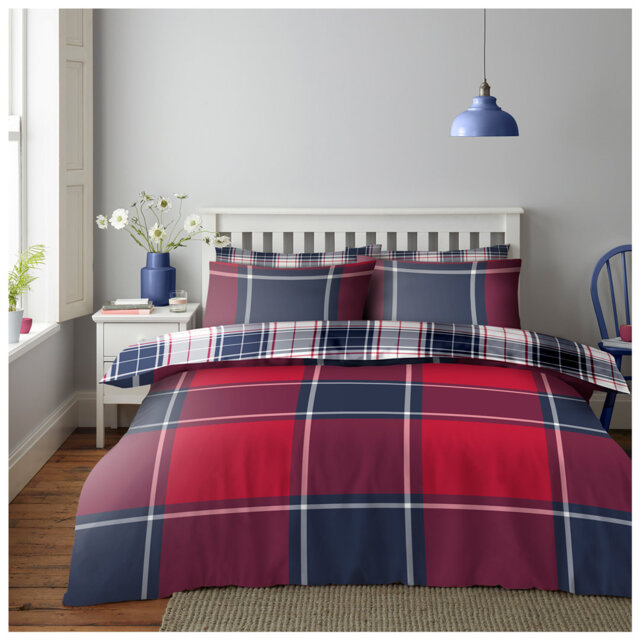 Check Pattern Polycotton Duvet Cover Set with Pillowcases - Lightweight Bedding in Single Double King