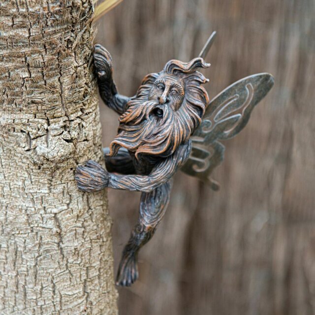 Cropper Weather Resistant UV Resistant Plastic Garden Statue