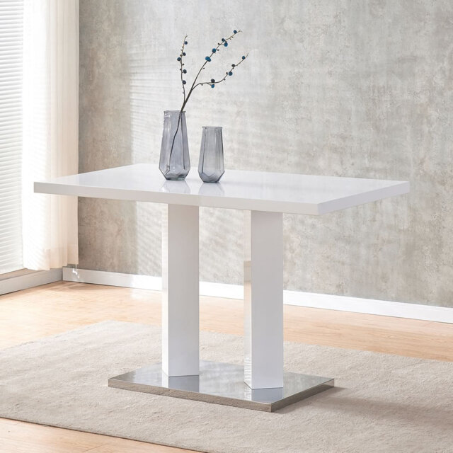 Daaimah Dining Table