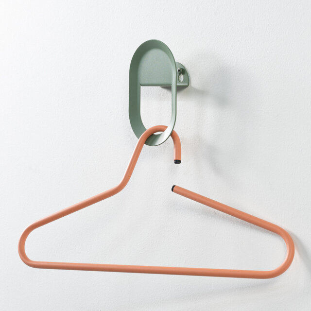 Spinder X OnMateria Steel Wall 1 - Hook Coat Rack