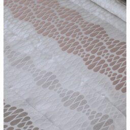Gillman Polyester No Pattern Bedspread