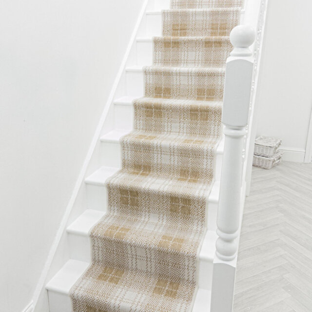 Plaid Brown Stair Runner â Reversible, Durable & Hardwearing Carpet for Stairs & Staircases, Multiple Lengths