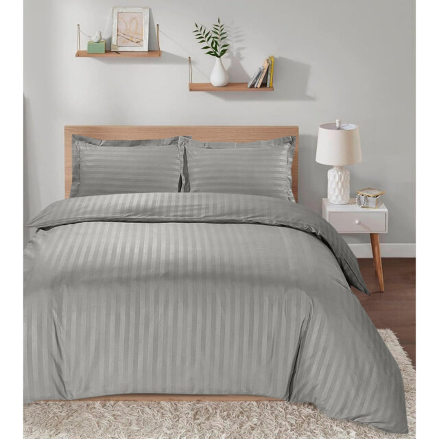 Microfiber Polyester Stripe Duvet Cover Set with Fitted Sheet Pillowcases