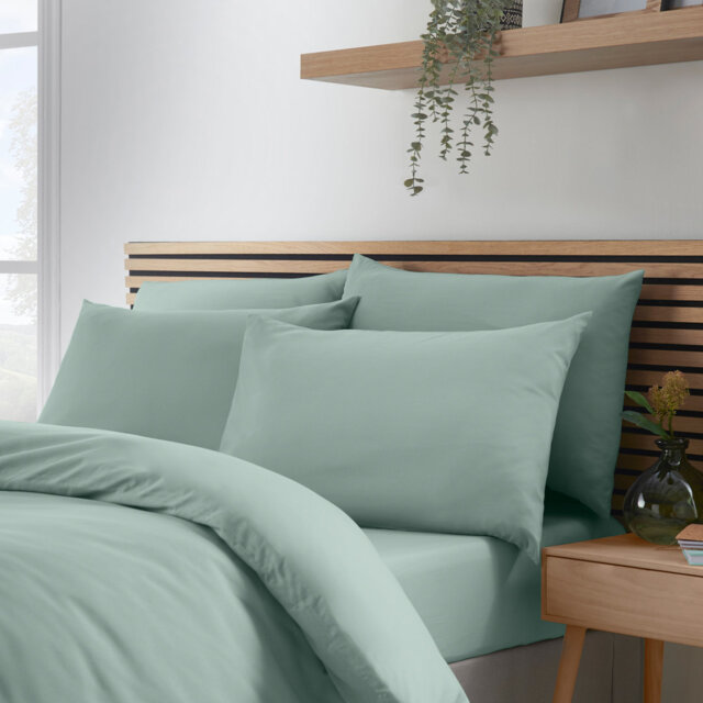 So Soft Easy Iron Standard Pillowcase Pack of 4