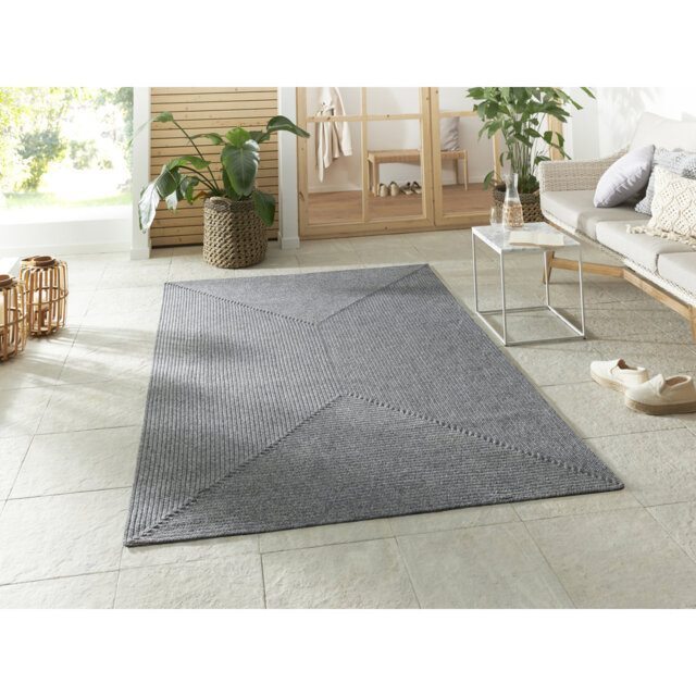 Trenzado Light Gray Indoor / Outdoor Rug