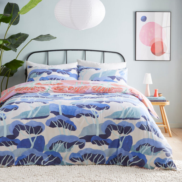 D'Azure Cotton Blend Abstract Duvet Cover Set with Pillowcases Included