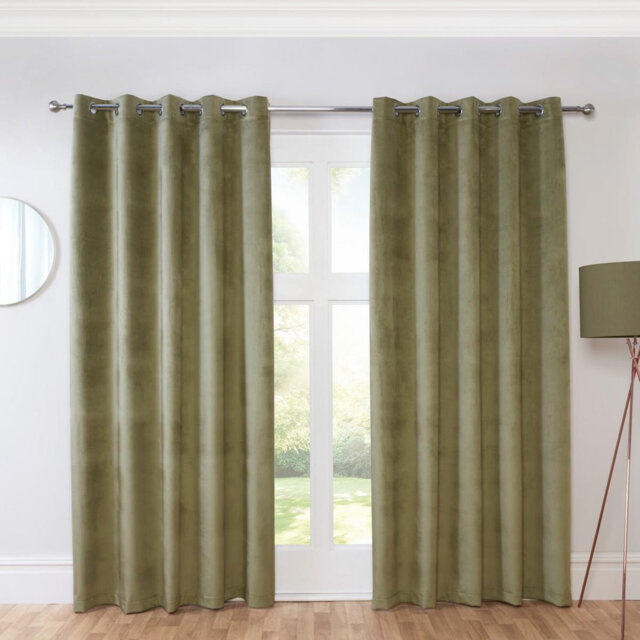 Casa Blackout Ready Made Solid Colour Eyelet Velvet Curtains