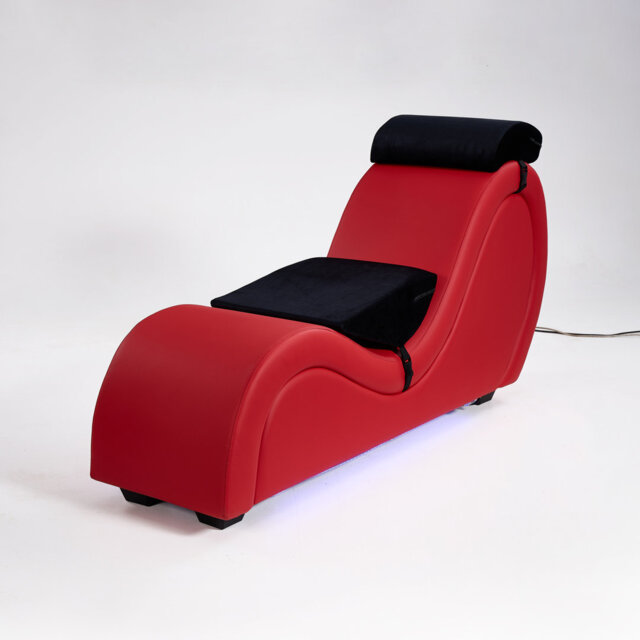 Adjustable Lounge Chair With Integrated Support Cushions — Ideal For Shared Relaxation, Yoga, And Meditation
