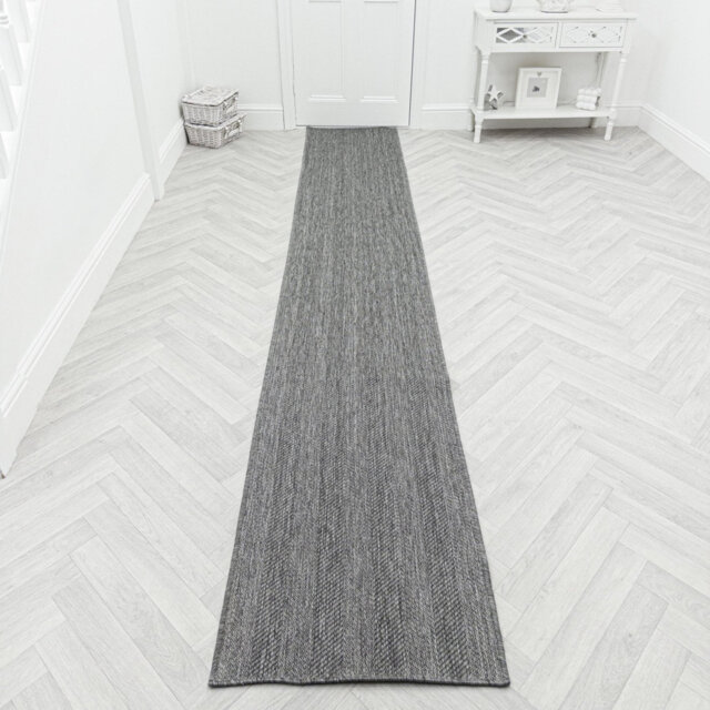 Stripes Grey Indoor/Outdoor Hallway Runner Rug – Durable, Reversible & Hardwearing Carpet for Home or Garden