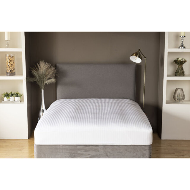 Plain Dye 540 TC Egyptian-Quality Cotton Sateen Fitted Sheet
