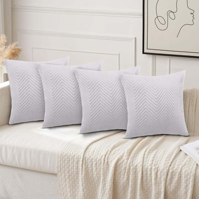 Embossed Velvet Cushionâ Soft Decorative Pillow Covers For Sofa & Bed - Elegant Luxury Home DÃ©cor
