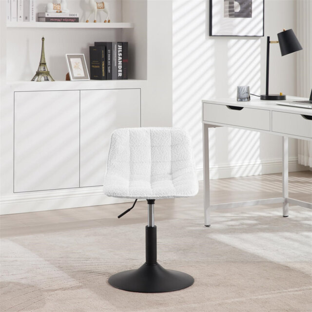 Task Chair