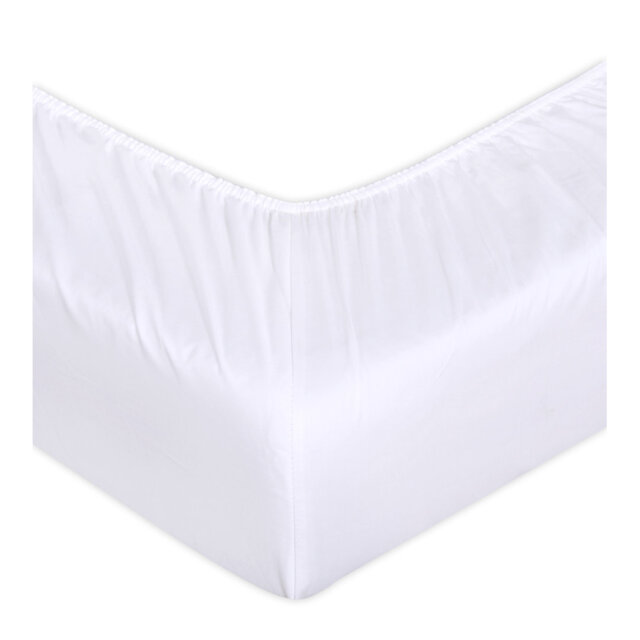 Pelletier 200 Thread Count Polyester Fitted Sheet, Soft & Durable Bed Sheet