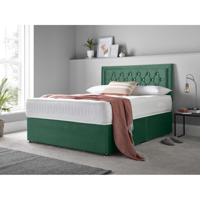 Macungie Divan Bed Set