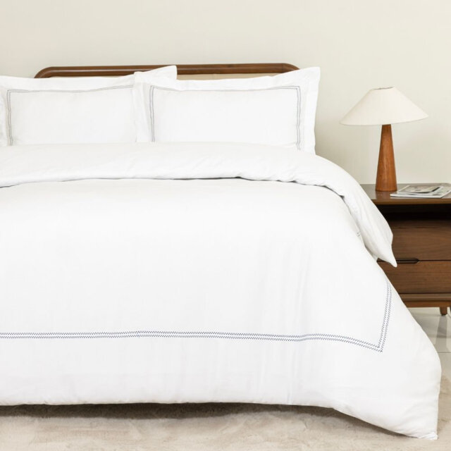 MHG Living Duvet Cover Set Oxford Navy Baratta Stitch Design Cotton Bedding - Includes 2 Pillowcases