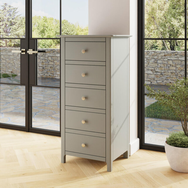 Accetturri 5 Drawer Chest of Drawers