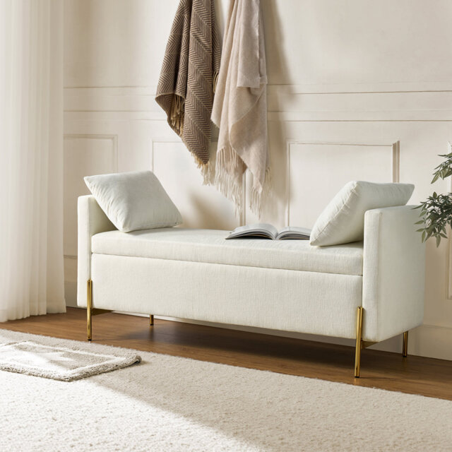 Louvenia 127cm Upholstered Flip Top Bench With Subdivided Storage and Toss Pillows