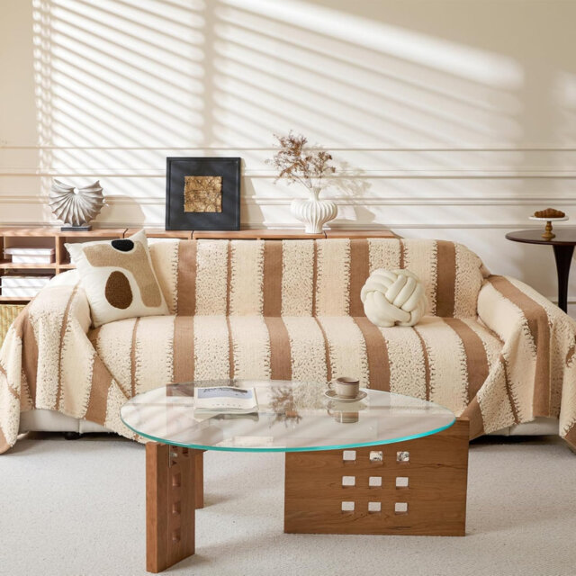 Soft Fuzzy Faux Rabbit Fur Non-Slip Slipcover, All-Season Washable Couch Protector for Dogs, L Shaped Sofa Cover (Beige, 180Ã340 cm)