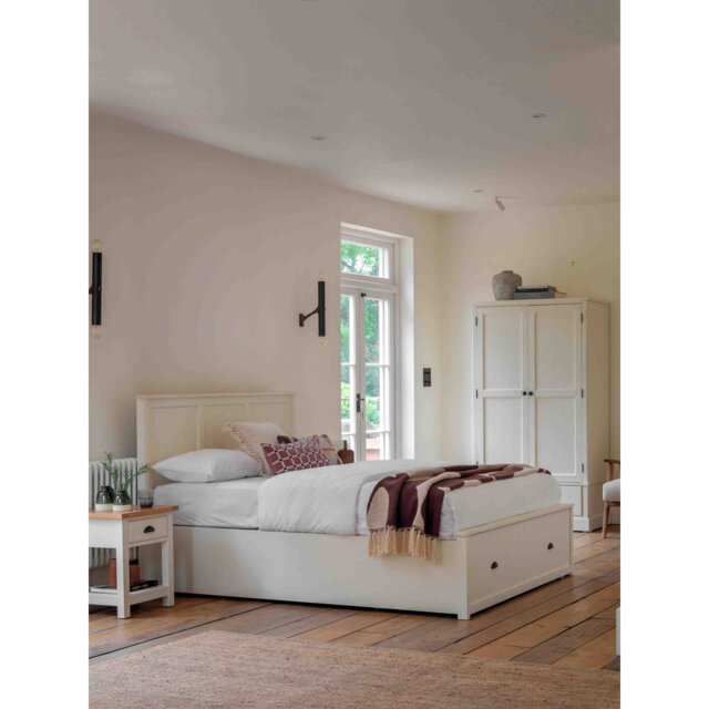 Eton 5' 2 Drawer Storage Bed White