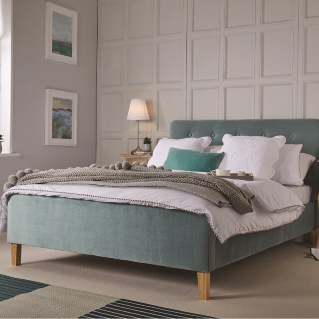 PIERRE UPHOLSTERED BED