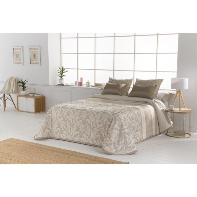 Dynamite Polyester Floral Bedspread
