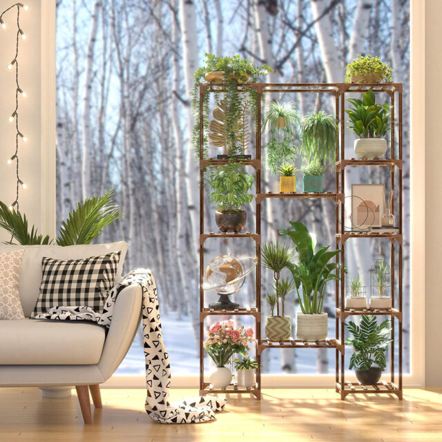Vikenti Plant Stand