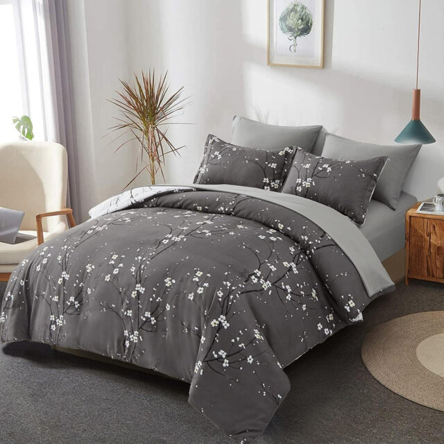 Microfiber / Polyester Floral Duvet Cover