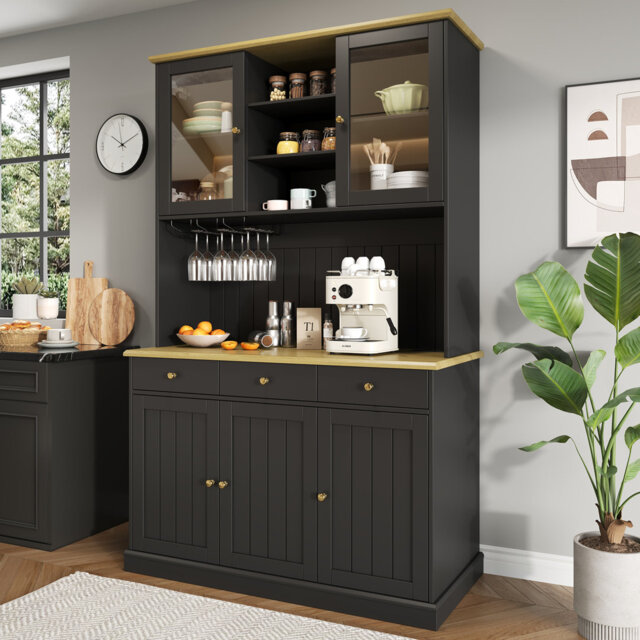 Kitchen Pantry