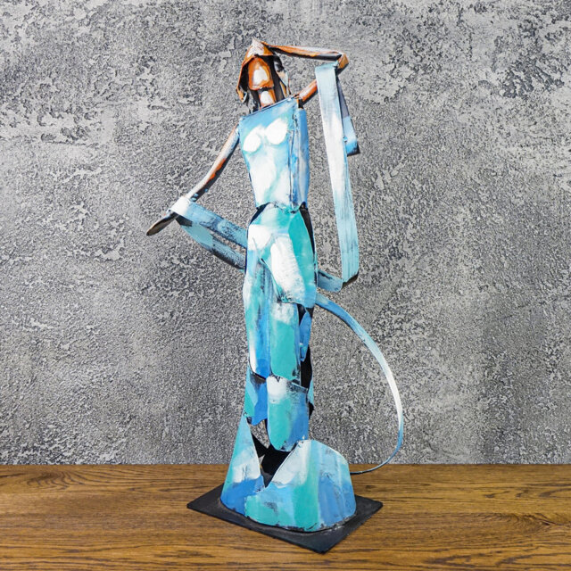 Kya Figurines & Sculptures