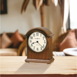 Traditional Analogue Quartz Movement / Crystal Tabletop Clock in Oak Yorkshire/Polished Brass